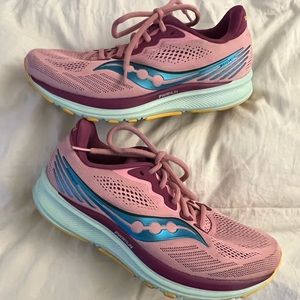saucony freeform 8mm S10650-26
